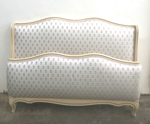 french antique corbeille capitone bed